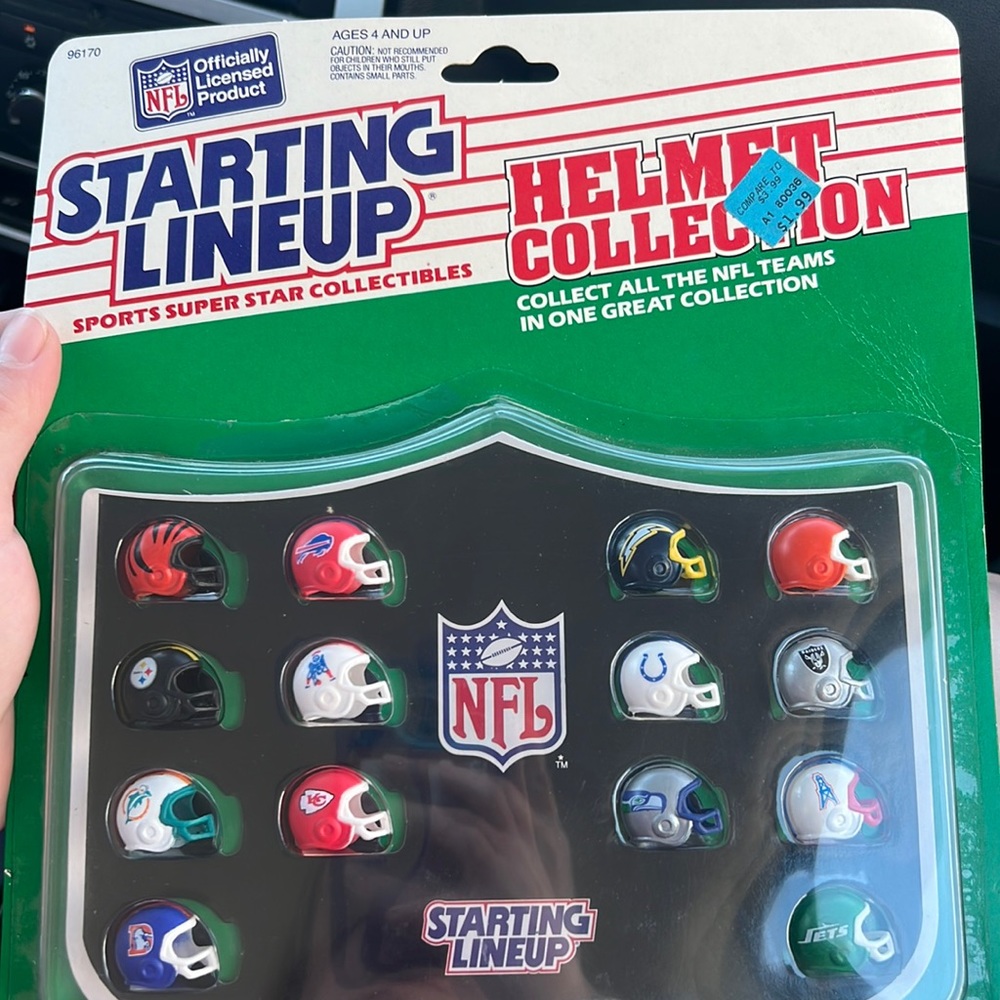 Starting lineup sports super star collectibles Helmet Edition